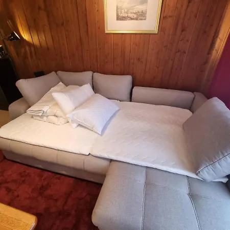 Daire Loverbier With Pool, Location! *