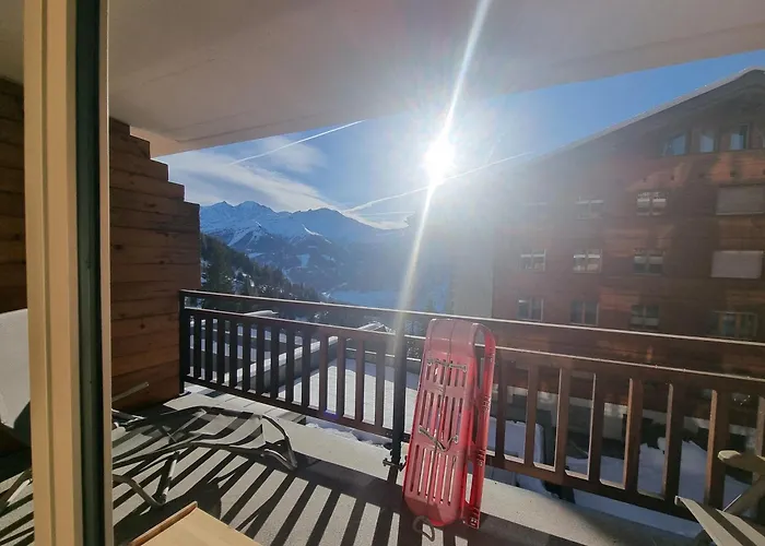 Newly Renovated Loverbier Steps From Place شقة فيربير